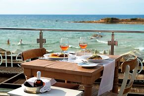 High Beach Hotel