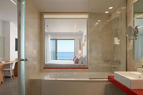 High Beach Hotel