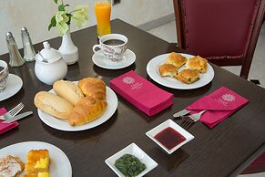 Dias Hotel