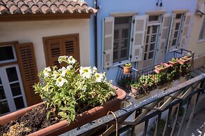 Dias Hotel