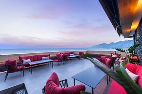 Crowne Plaza Hotel Antalya by IHG