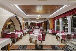 Crowne Plaza Hotel Antalya by IHG