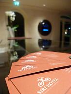 Siri Hotel