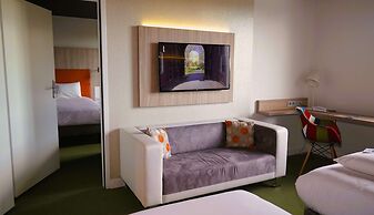 Kyriad Clermont Ferrand Nord - Riom