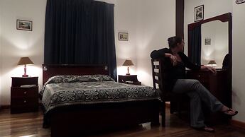 Jhomana Guesthouse
