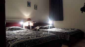 Jhomana Guesthouse