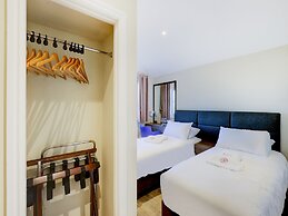 The Gissons Hotel