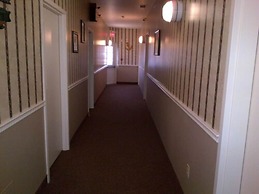 Seacliffe Inn