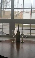 Seacliffe Inn