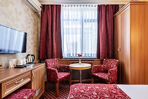 Bristol Hotel