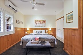 Forest Lodge Resort