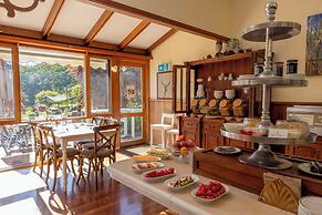 Forest Lodge Resort