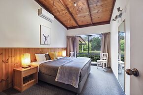 Forest Lodge Resort