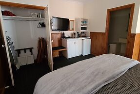 Forest Lodge Resort