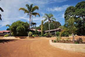Forest Lodge Resort