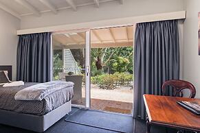Forest Lodge Resort