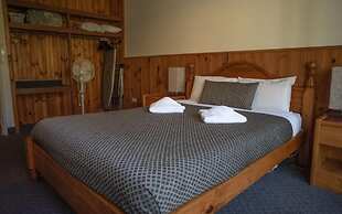 Forest Lodge Resort