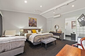 Forest Lodge Resort