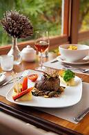 Forest Lodge Resort