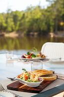 Forest Lodge Resort