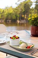 Forest Lodge Resort