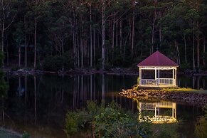 Forest Lodge Resort