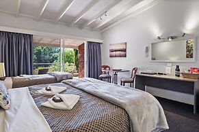 Forest Lodge Resort