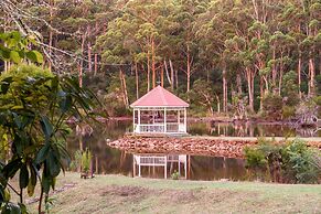Forest Lodge Resort
