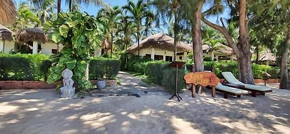 Cham Villas Boutique Luxury Resort