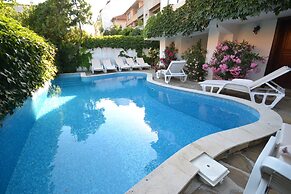 Family Hotel More