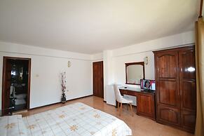 Family Hotel More