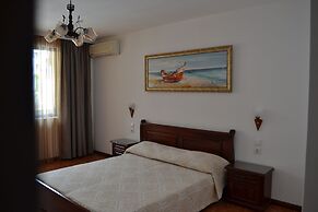 Family Hotel More