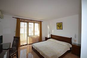 Family Hotel More