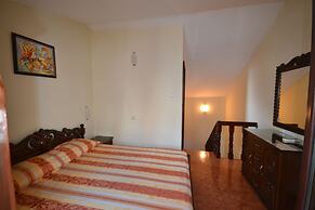 Family Hotel More
