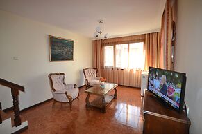 Family Hotel More