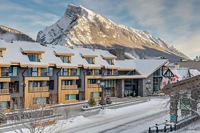 Peaks Hotel & Suites