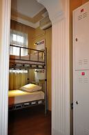 Antique Hostel & Guesthouse