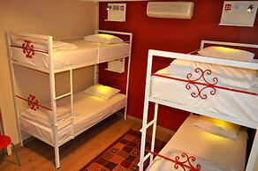 Antique Hostel & Guesthouse