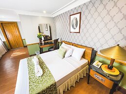 Miramar Hotel