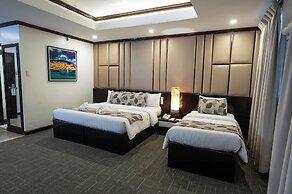 Apo View Hotel