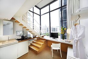 Studio M Hotel Singapore