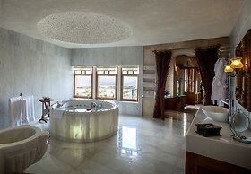MUSEUM HOTEL - Relais & Châteaux