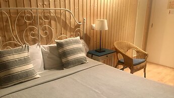 MD Modern Hotel - Jardines