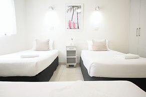 Bay Motel