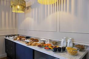 Chapter House Boutique Hotel