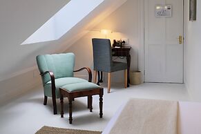 Chapter House Boutique Hotel