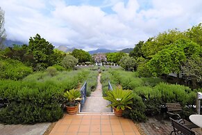 Chapter House Boutique Hotel