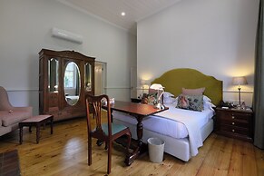 Chapter House Boutique Hotel