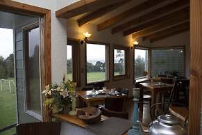 Borde Lago Hotel