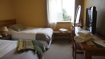Borde Lago Hotel